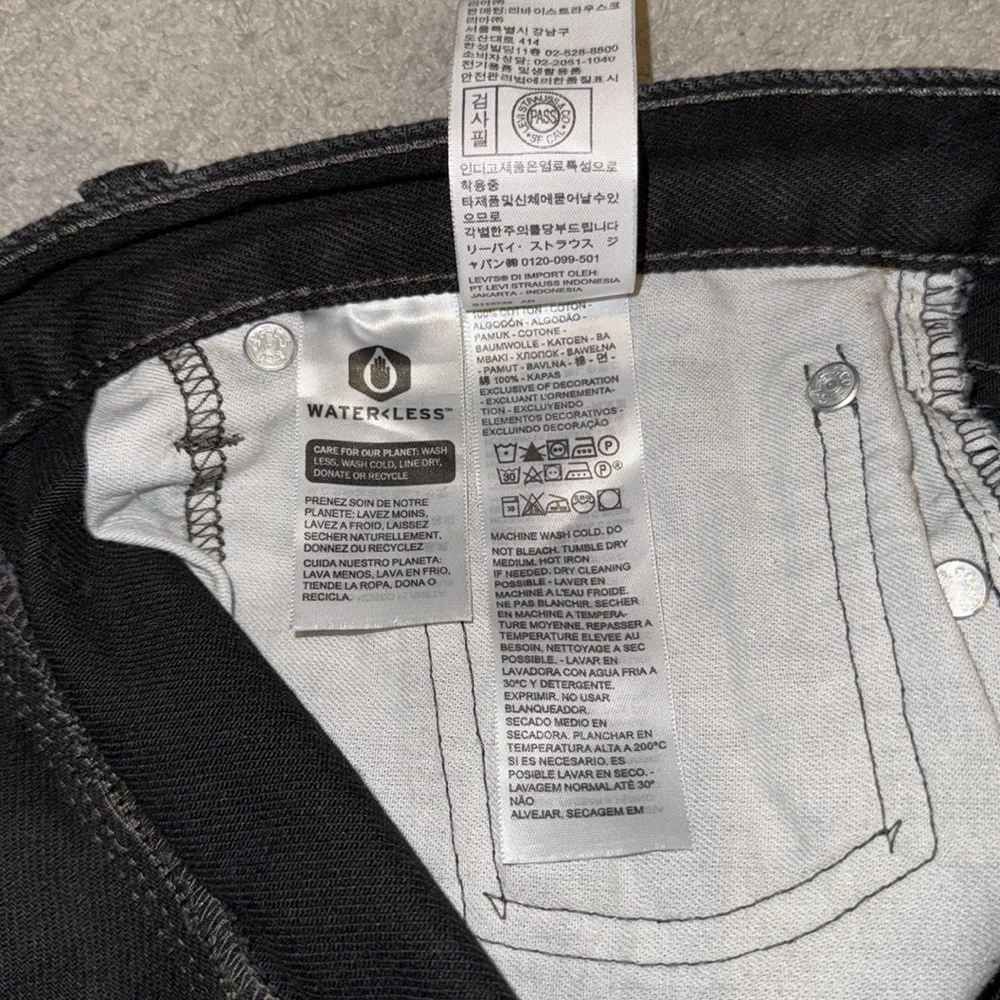Levi’s 550 Relaxed Fit Jeans - Picture 5 of 6